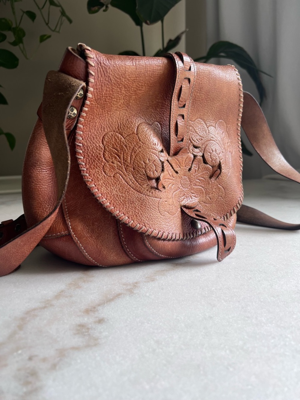Patricia Nash Brown Leather Floral Tool Embossed Belted Purse